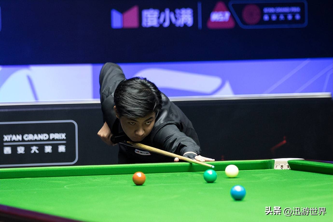 球场表现让 球场表现让